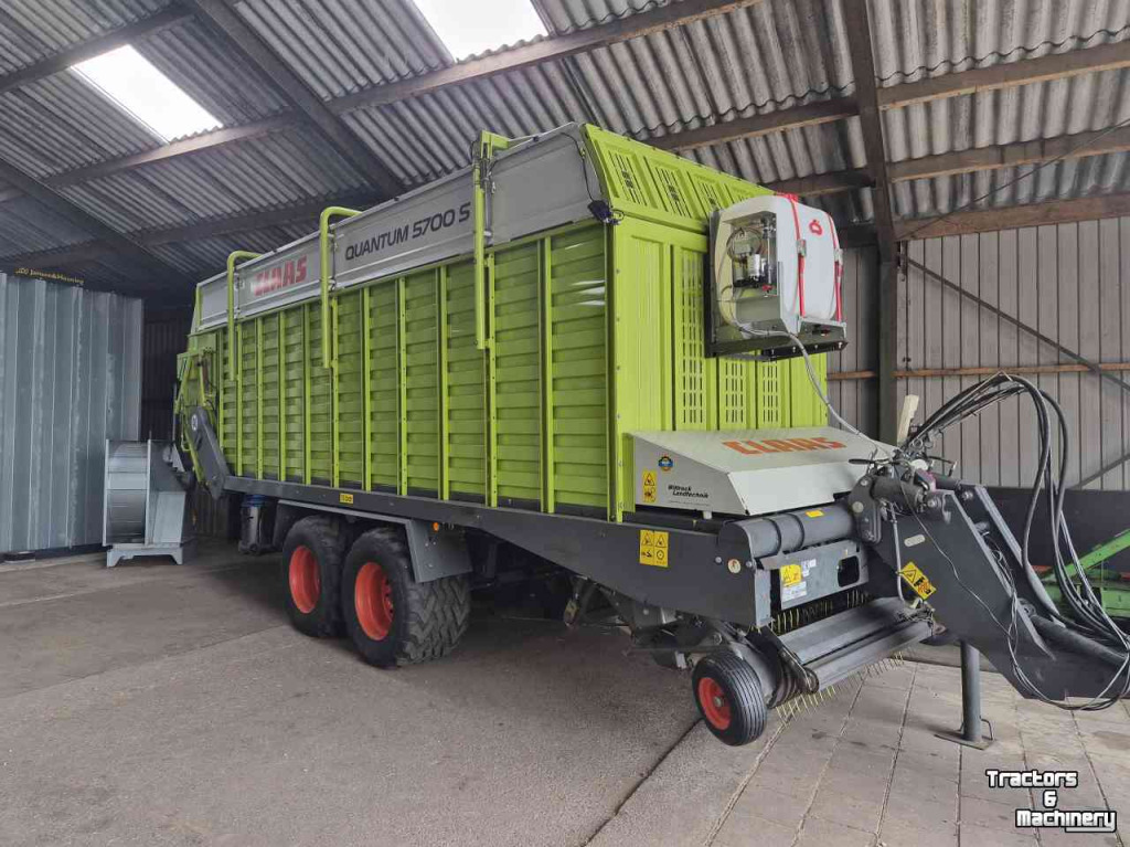 Claas Quotum 5700 s