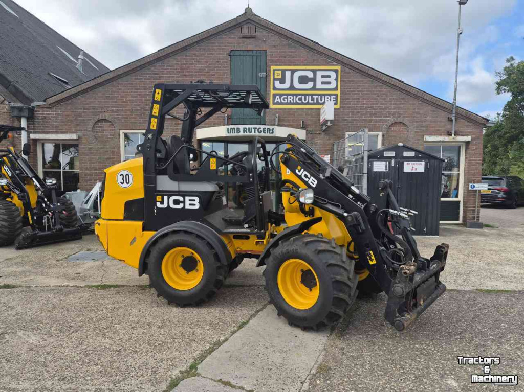 JCB 403 PLUS